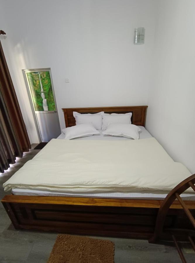 Sarah Holiday Resort Haldummulla Екстериор снимка