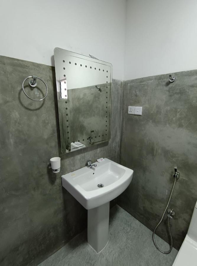 Sarah Holiday Resort Haldummulla Екстериор снимка