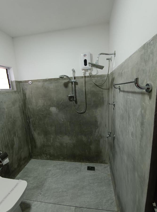 Sarah Holiday Resort Haldummulla Екстериор снимка