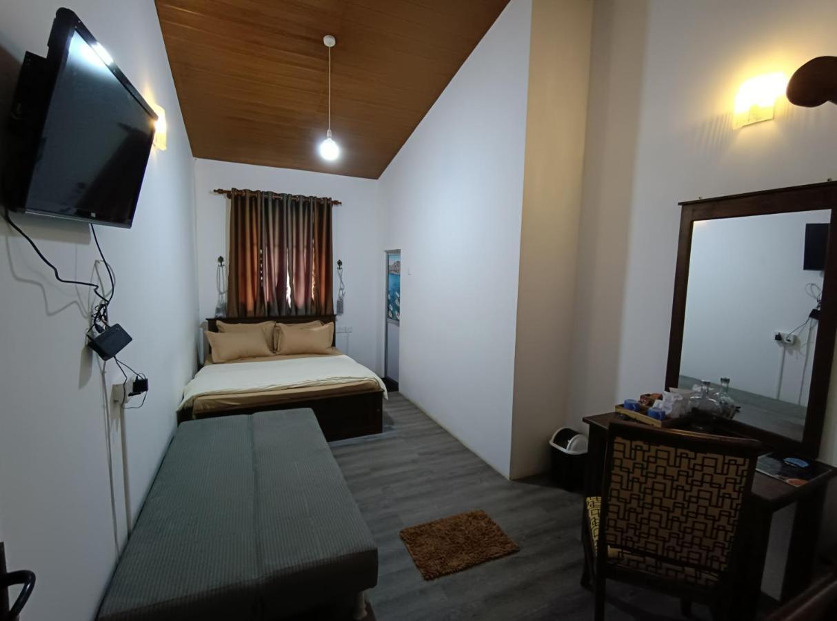 Sarah Holiday Resort Haldummulla Екстериор снимка