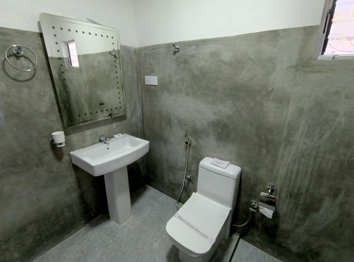 Sarah Holiday Resort Haldummulla Екстериор снимка